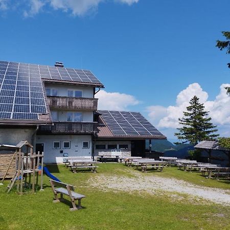 Planinski Dom Vrhe Hotel Trbovlje Eksteriør billede