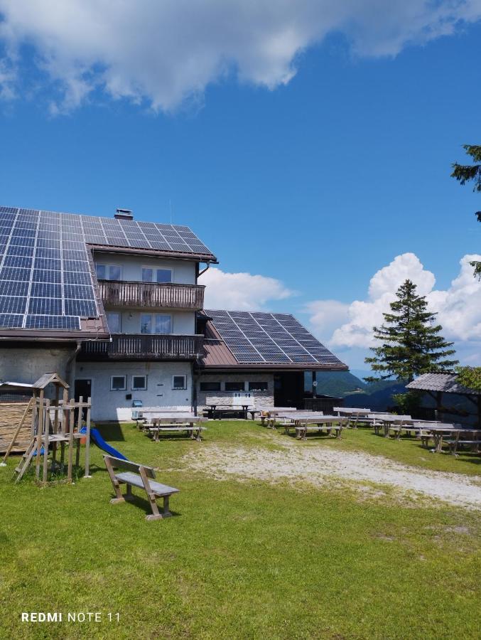 Planinski Dom Vrhe Hotel Trbovlje Eksteriør billede